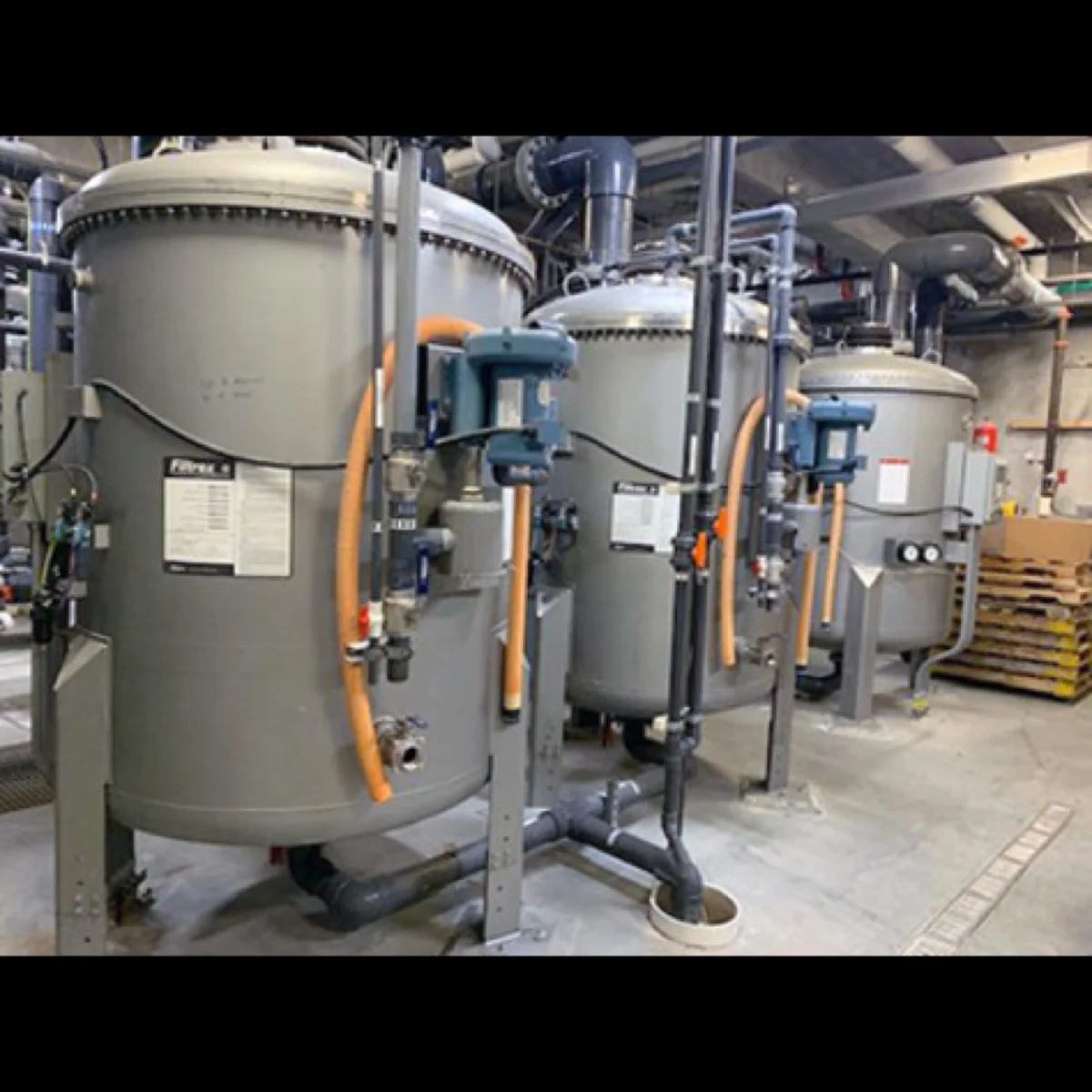 Filtrex regenerative media filters installed in a filter room